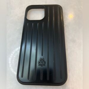 Rimowa iPhone 14 Plus case